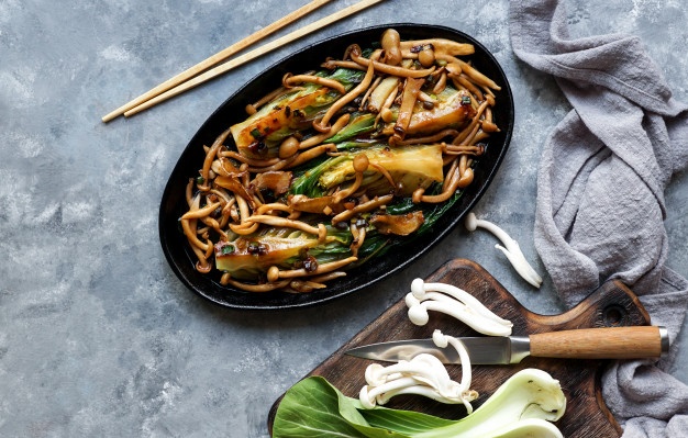 Baby Bok Choy with Mushrooms